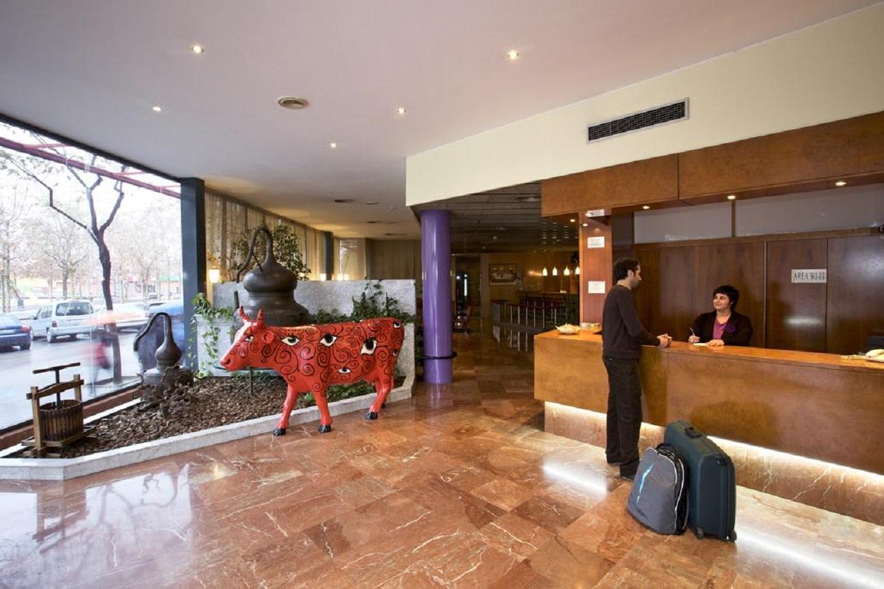 Hotel Sercotel Domo Vilafranca del Penedès Interior foto